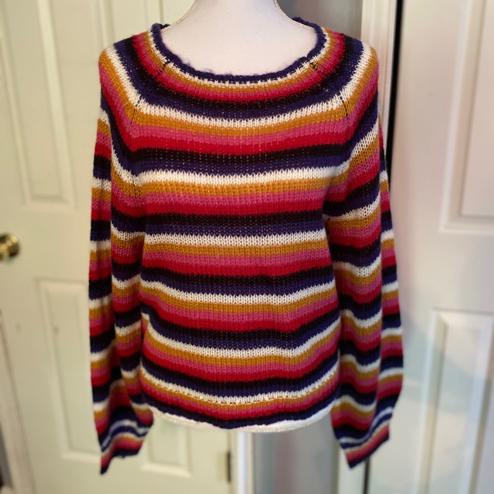 Long sleeve sweater from Rue21
